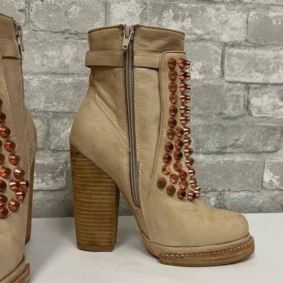 Jeffrey Campbell nude boots with rose gold studs - Picture 3 of 14